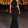 Robe de soirée noire longue dos nu Vendetta vue de face